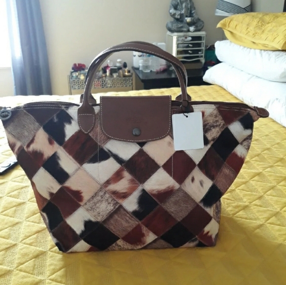 Longchamp Handbags - Longchamp Tote